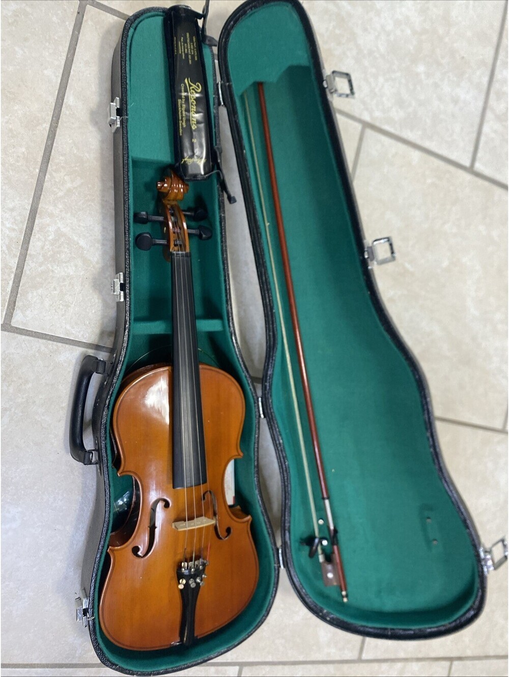 Acoustic Violin Brown Varnish 4-String with Chinrest, Case, Bow, Strings, Rosin